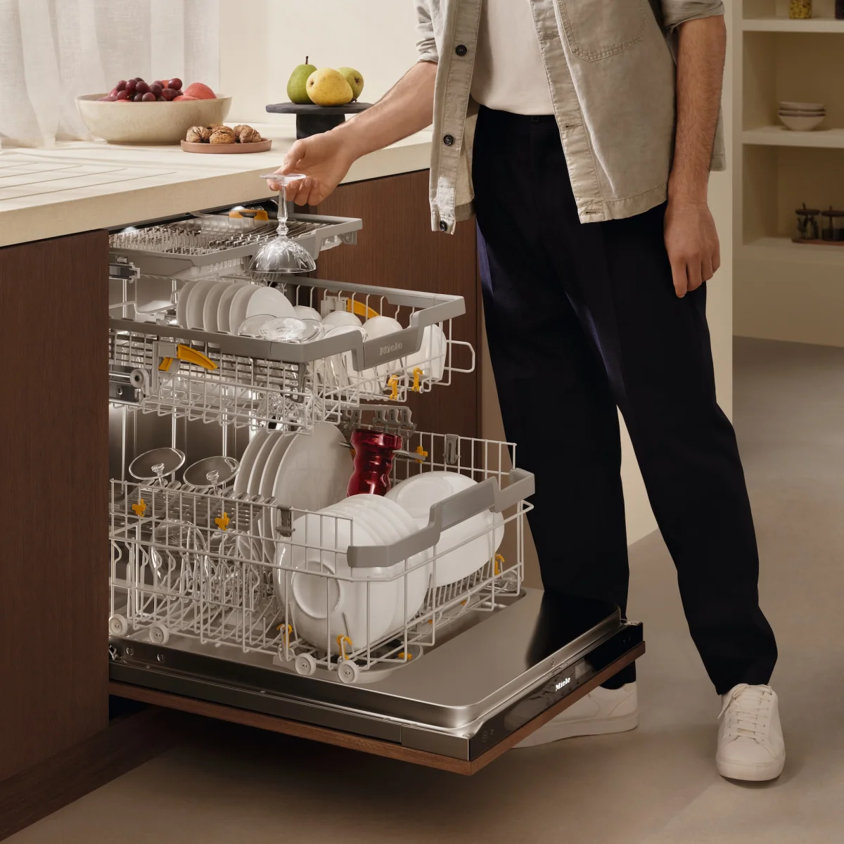 корзины FlexLine встраиваемая посудомоечная машина Miele регулируемые держатели