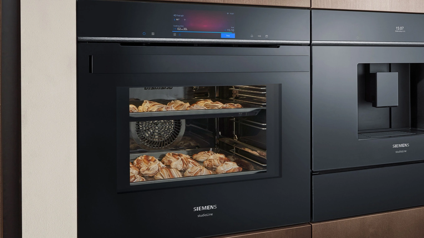 Духовой шкаф Siemens studioLine iQ700 - линейка встраиваемой техники Siemens