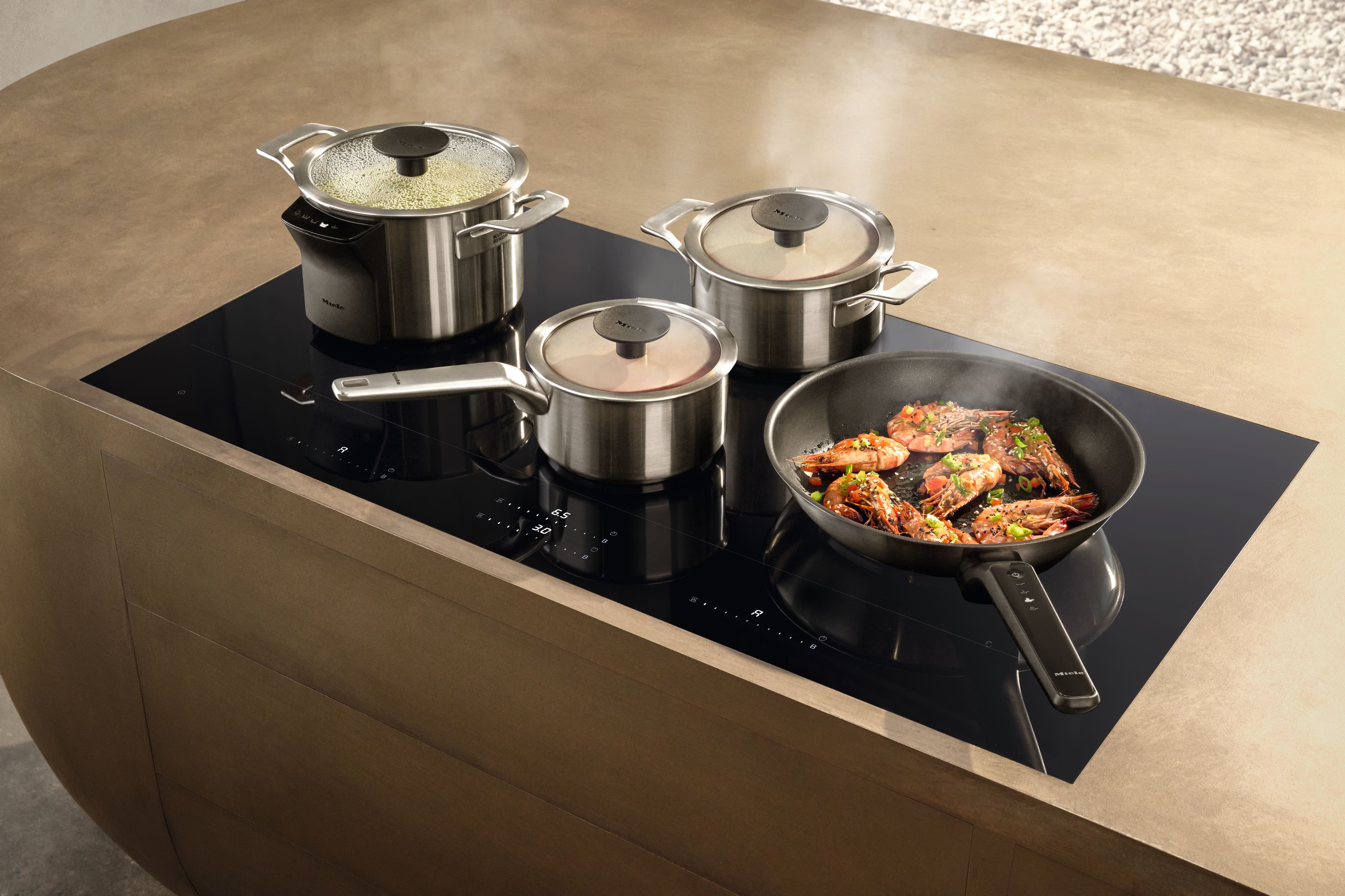Умная посуда Miele M Sense для индукционных панелей KM 8000