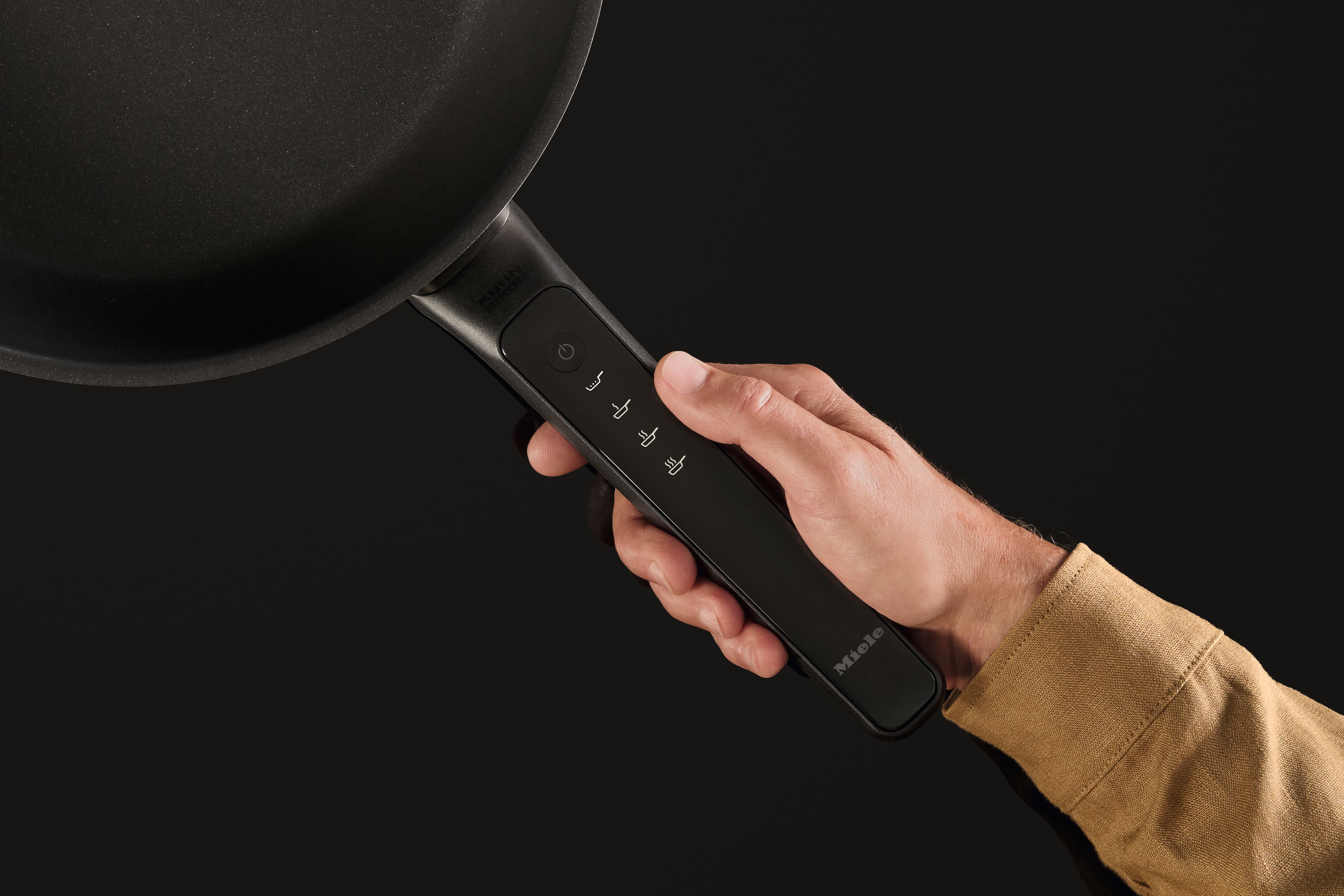 Сковорода 28 см с антипригарным покрытием Miele KMBP 8528